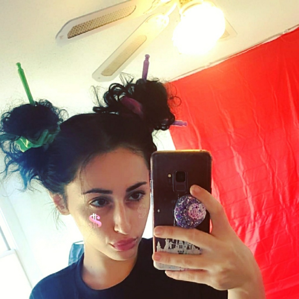 Meet your Posher, Sarah